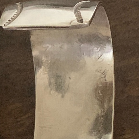 VINTAGE NAVAJO STERLING S CORAL TURQUOISE CUFF BRACELET - Picture 13 of 13